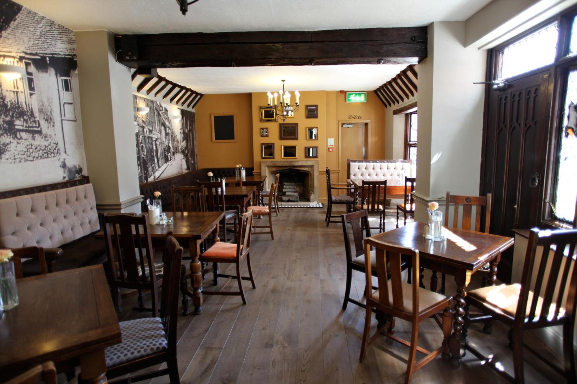 Old Bull Inn Royston  Esterno foto