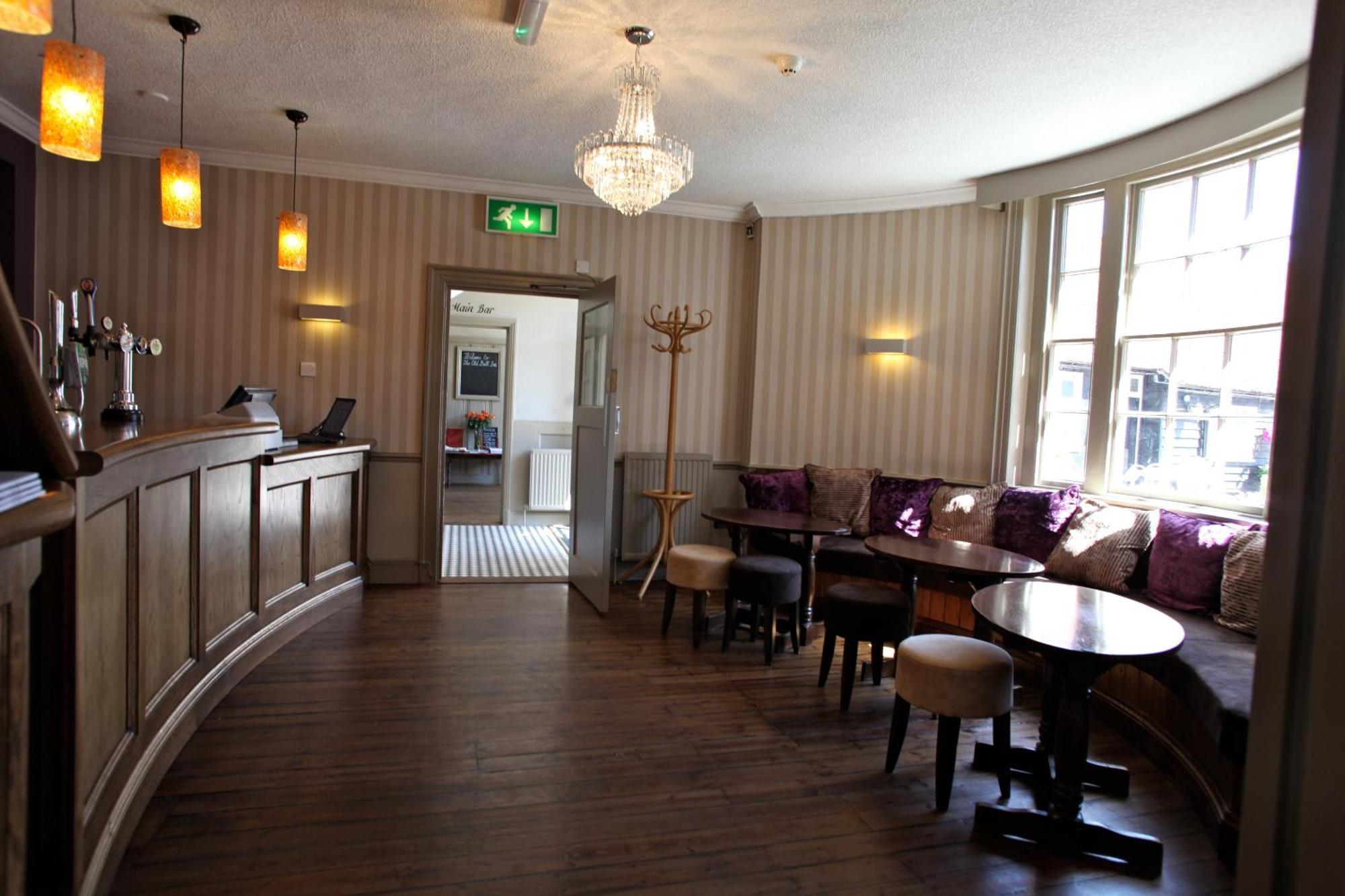 Old Bull Inn Royston  Esterno foto